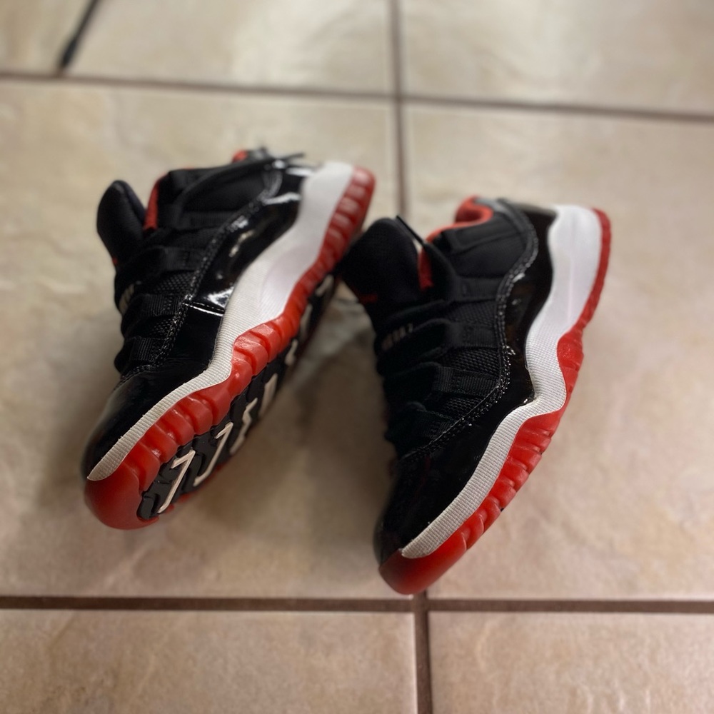 Kids Jordan 11 Retro Low BP Bred 12c toddler - Picture 5 of 8